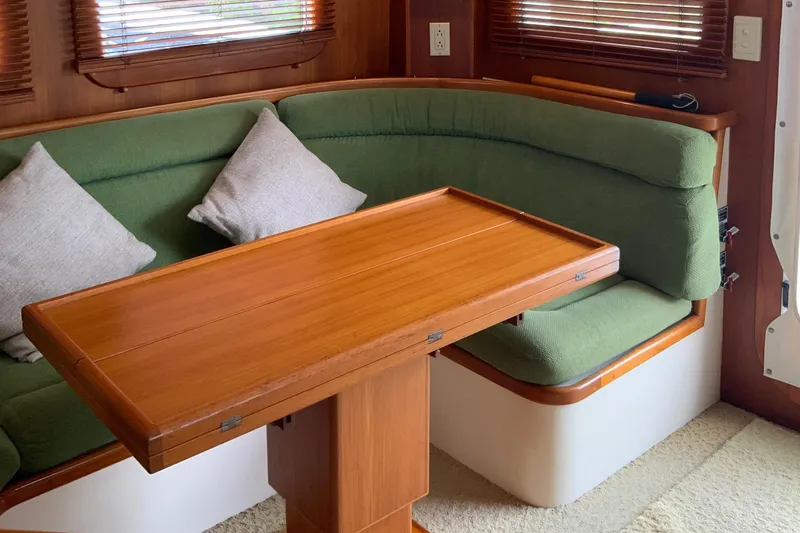 Sandpiper Yacht Photos Pics 