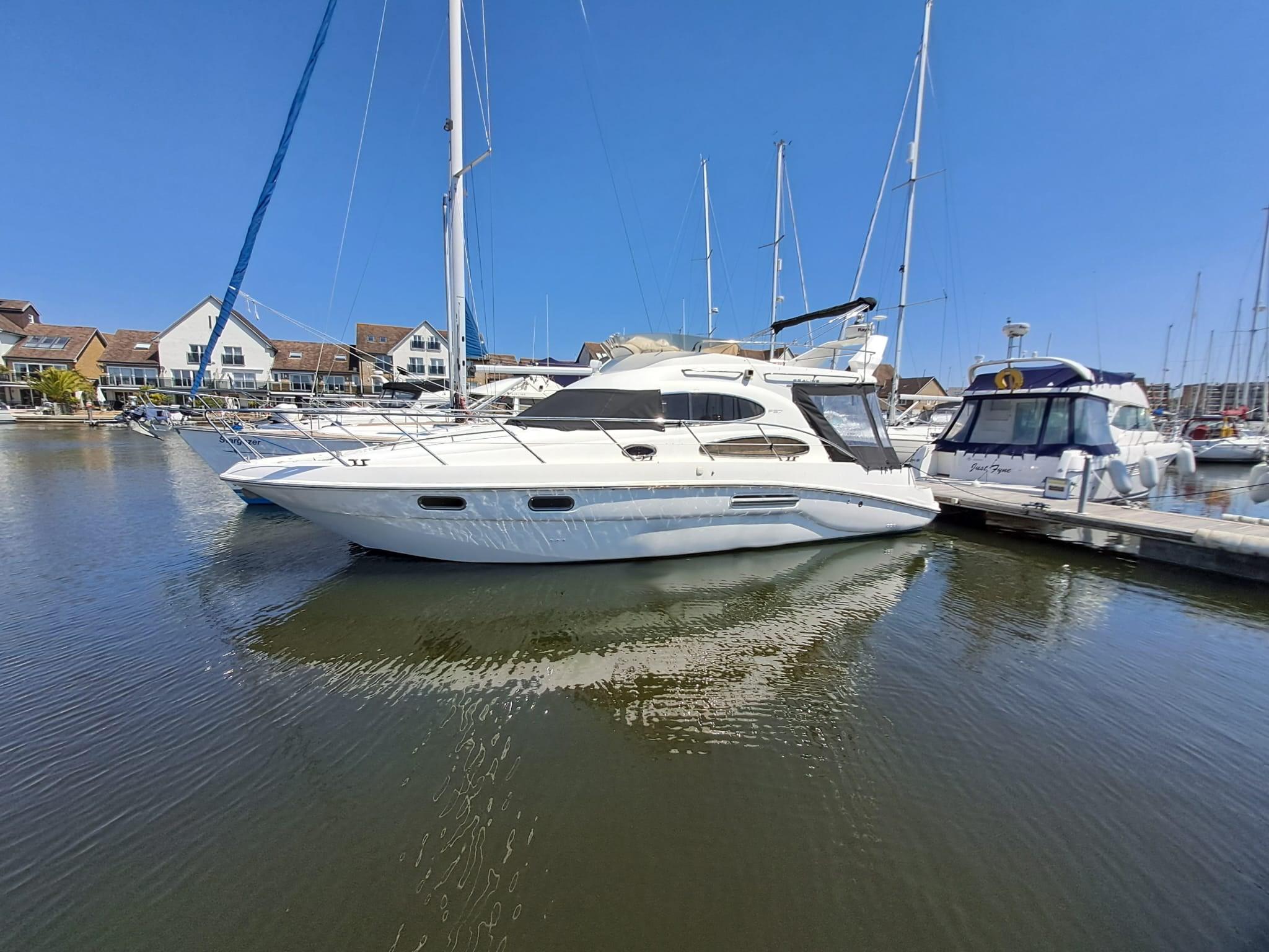 2009 Sealine F37 Cruiser for sale - YachtWorld