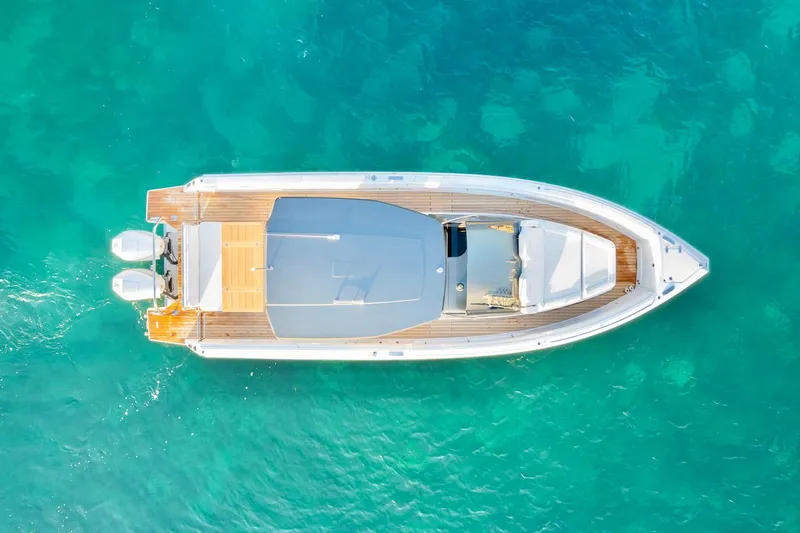  Yacht Photos Pics Manufacturer Provided Image