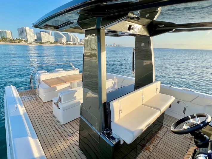  Yacht Photos Pics Manufacturer Provided Image