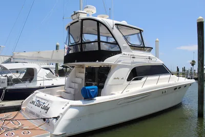 Sea Ray 480 Sedan Bridge