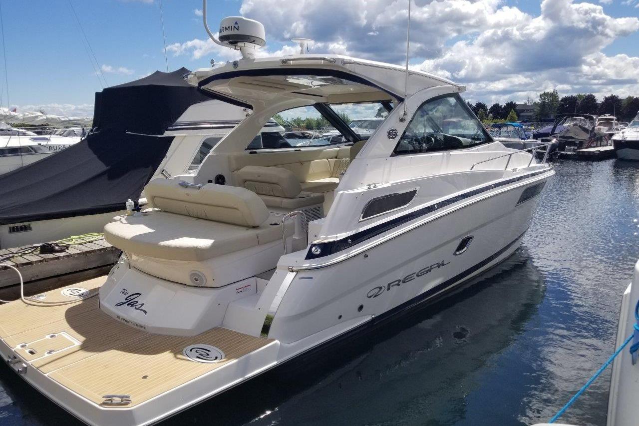 Regal 35 Sport Coupe