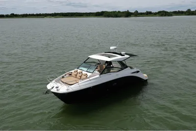 Sea Ray 320 Sundancer