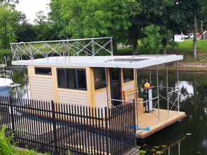2023 Campi 280 Houseboat