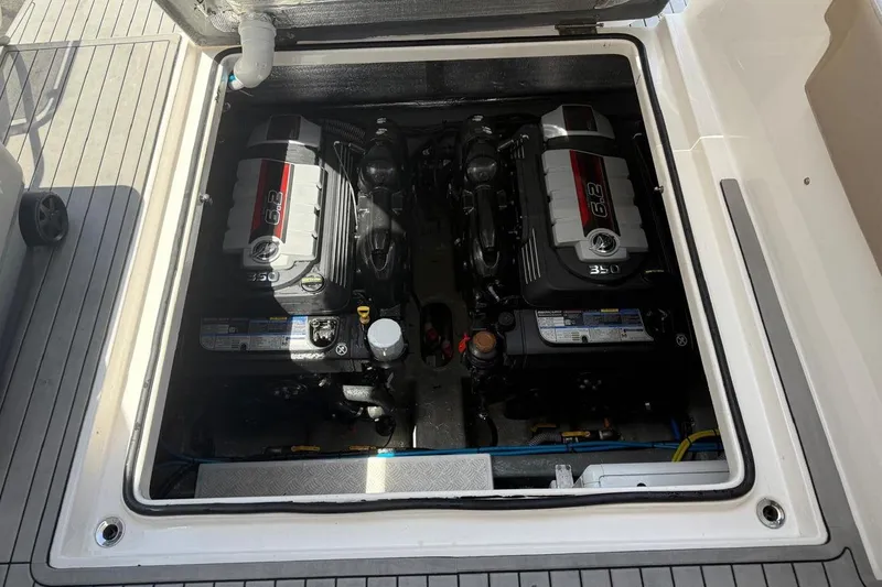  Yacht Photos Pics 2024 Hanover 375 boat engine compartment with dual 6.2L engines.