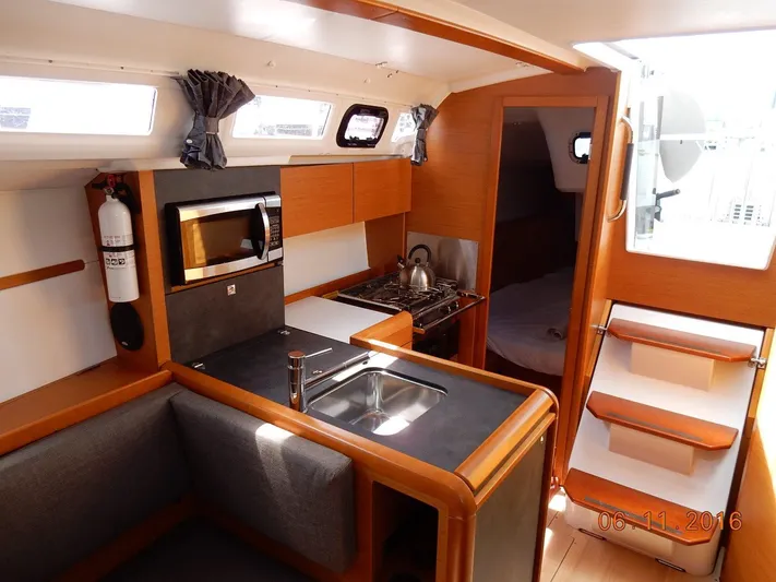 Bliss Yacht Photos Pics 