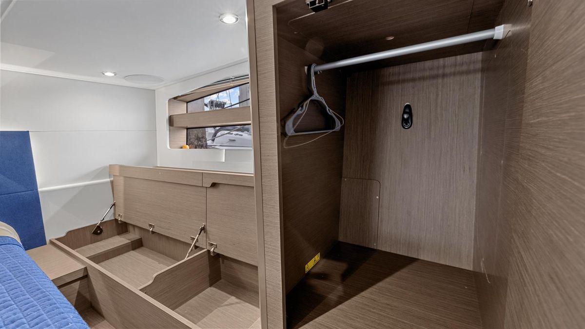 2022 Beneteau 45 