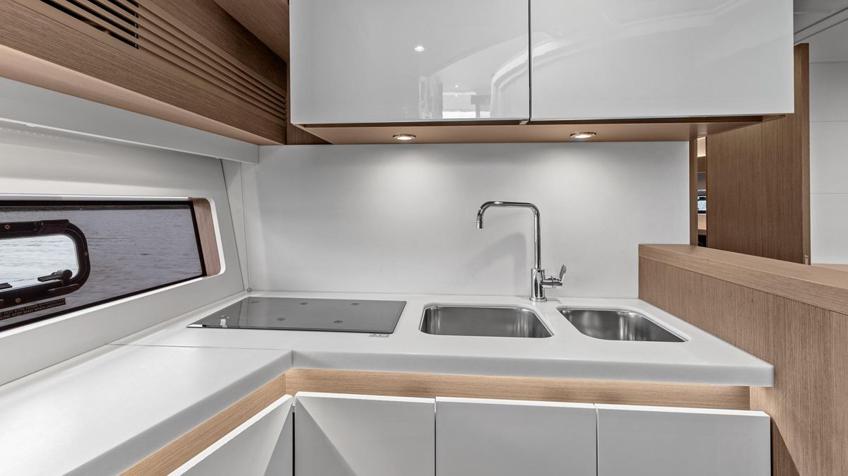 2022 Beneteau 45 