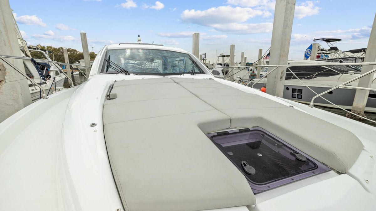 2022 Beneteau 45 