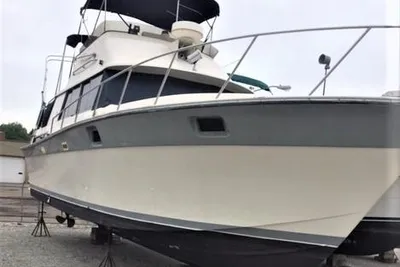 Silverton 40 Double Cabin