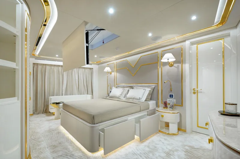 Sandro Yacht Photos Pics Manufacturer Provided Image