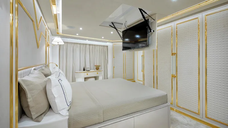 Sandro Yacht Photos Pics Manufacturer Provided Image