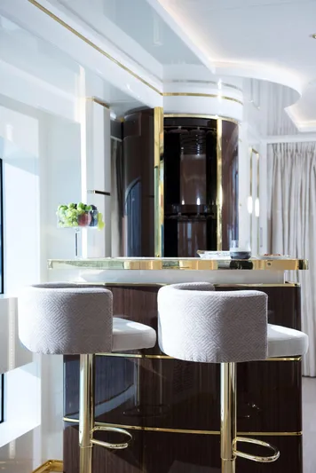 Uhv90 Yacht Photos Pics Manufacturer Provided Image