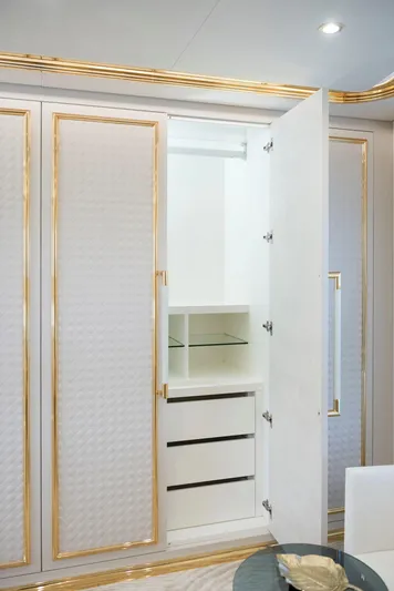 Uhv90 Yacht Photos Pics Manufacturer Provided Image