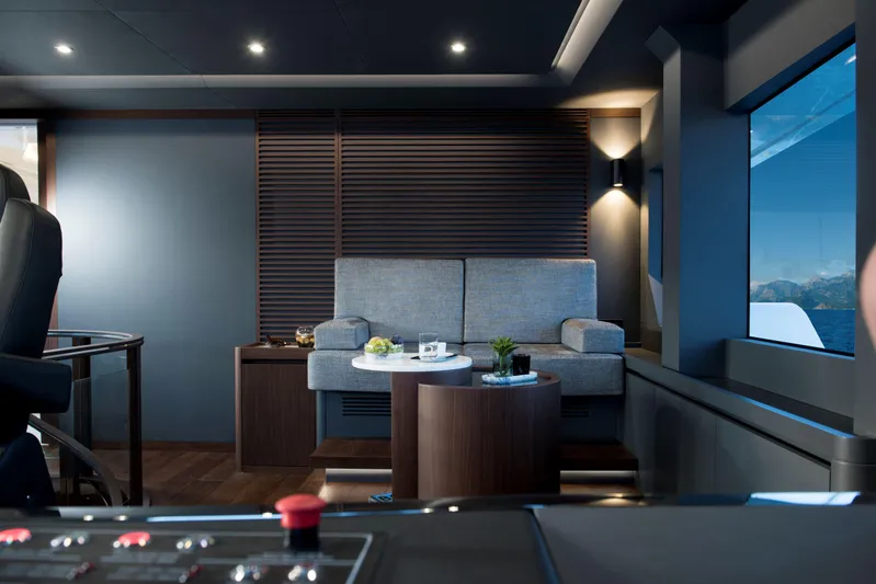 Uhv90 Yacht Photos Pics Manufacturer Provided Image