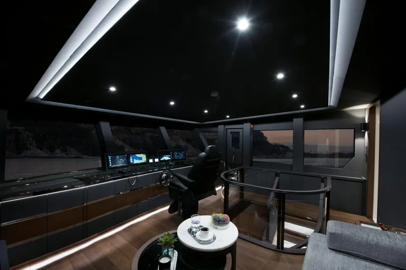 Uhv90 Yacht Photos Pics Manufacturer Provided Image