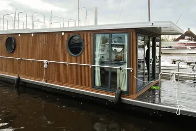 2025 Nordic Season NS 40 Eco 36m2 Houseboat