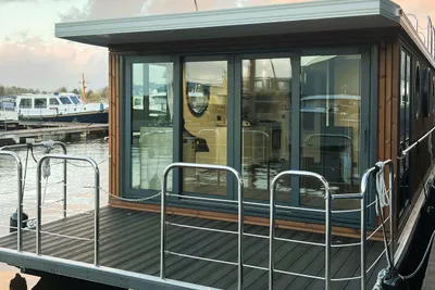 2025 Nordic Season NS 40 Eco 36m2 Houseboat