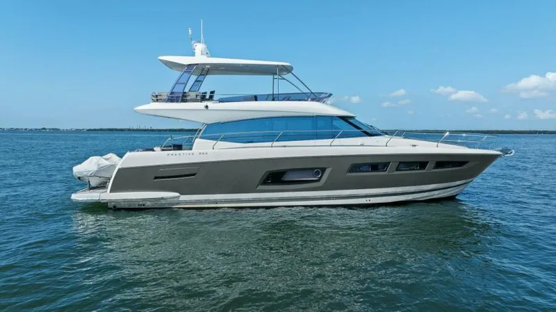 Yee Yee Yacht Photos Pics 