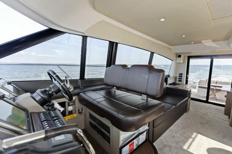 Yee Yee Yacht Photos Pics 