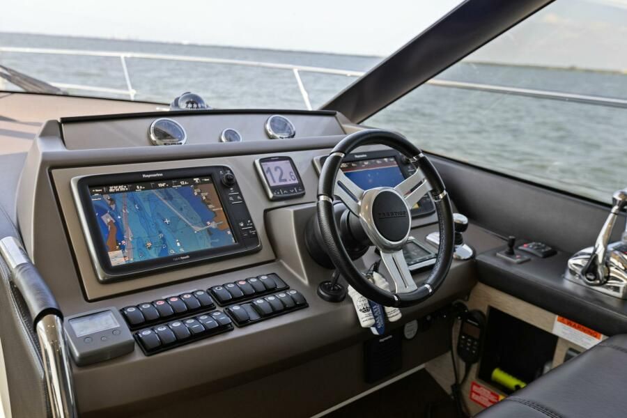2016 Prestige 55 