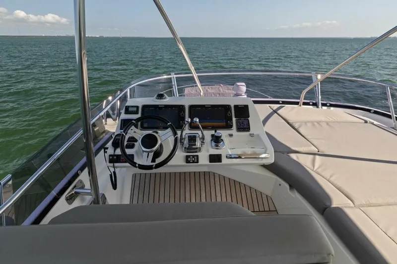 Yee Yee Yacht Photos Pics 