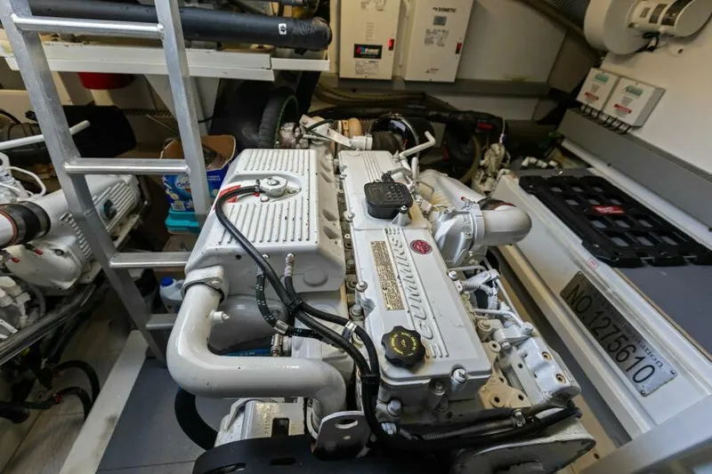 Yee Yee Yacht Photos Pics 