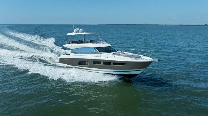 Yee Yee Yacht Photos Pics 