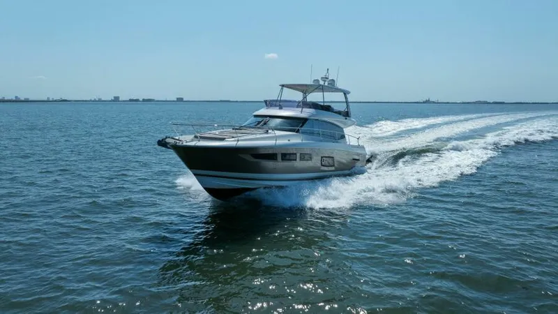 Yee Yee Yacht Photos Pics 