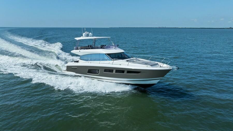 2016 Prestige 55 