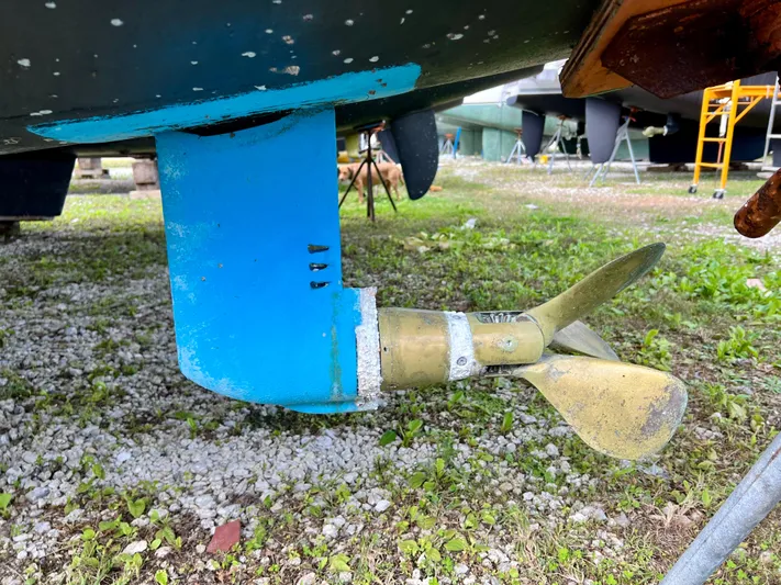 Kestrel Yacht Photos Pics 