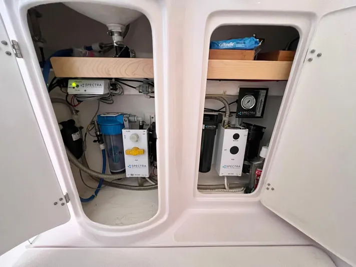 Kestrel Yacht Photos Pics 