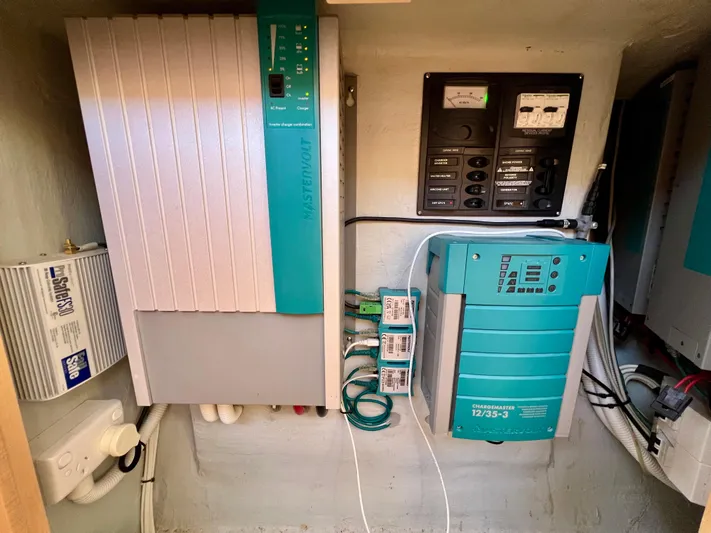 Kestrel Yacht Photos Pics 