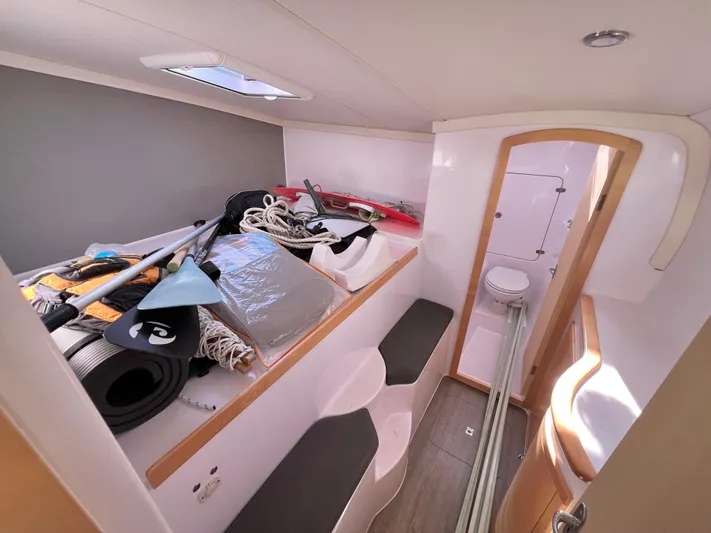 Kestrel Yacht Photos Pics 