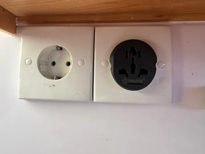 Kestrel Yacht Photos Pics 