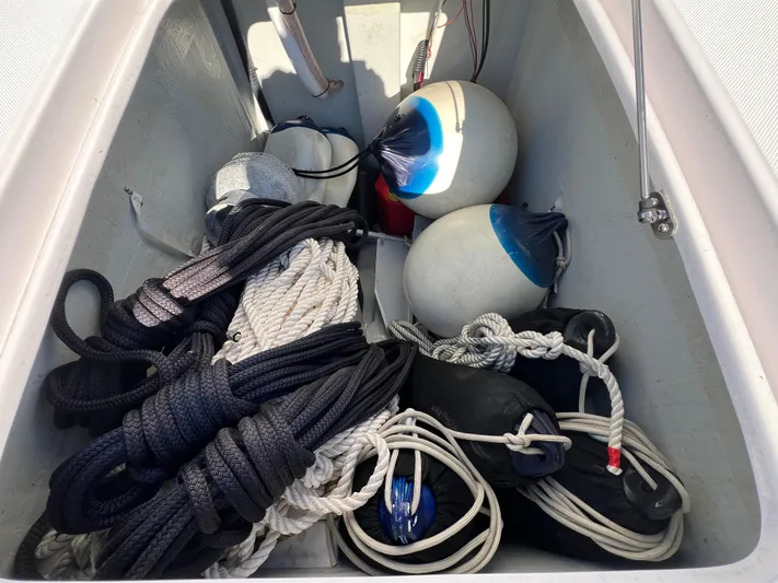 Kestrel Yacht Photos Pics 