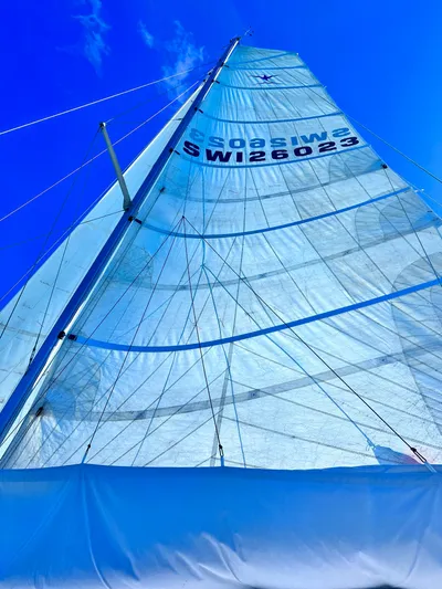 Kestrel Yacht Photos Pics 