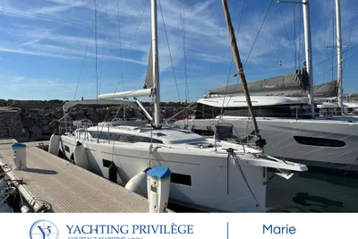 2023 Bavaria C38