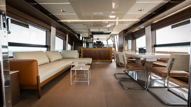 X70 Yacht Photos Pics 