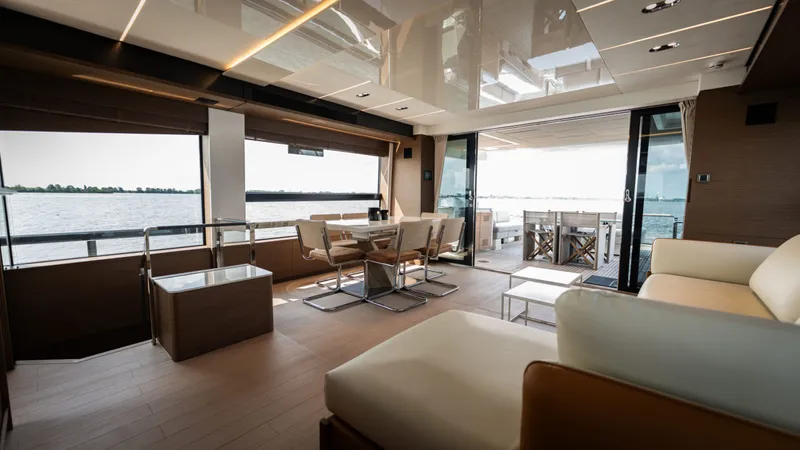 X70 Yacht Photos Pics 