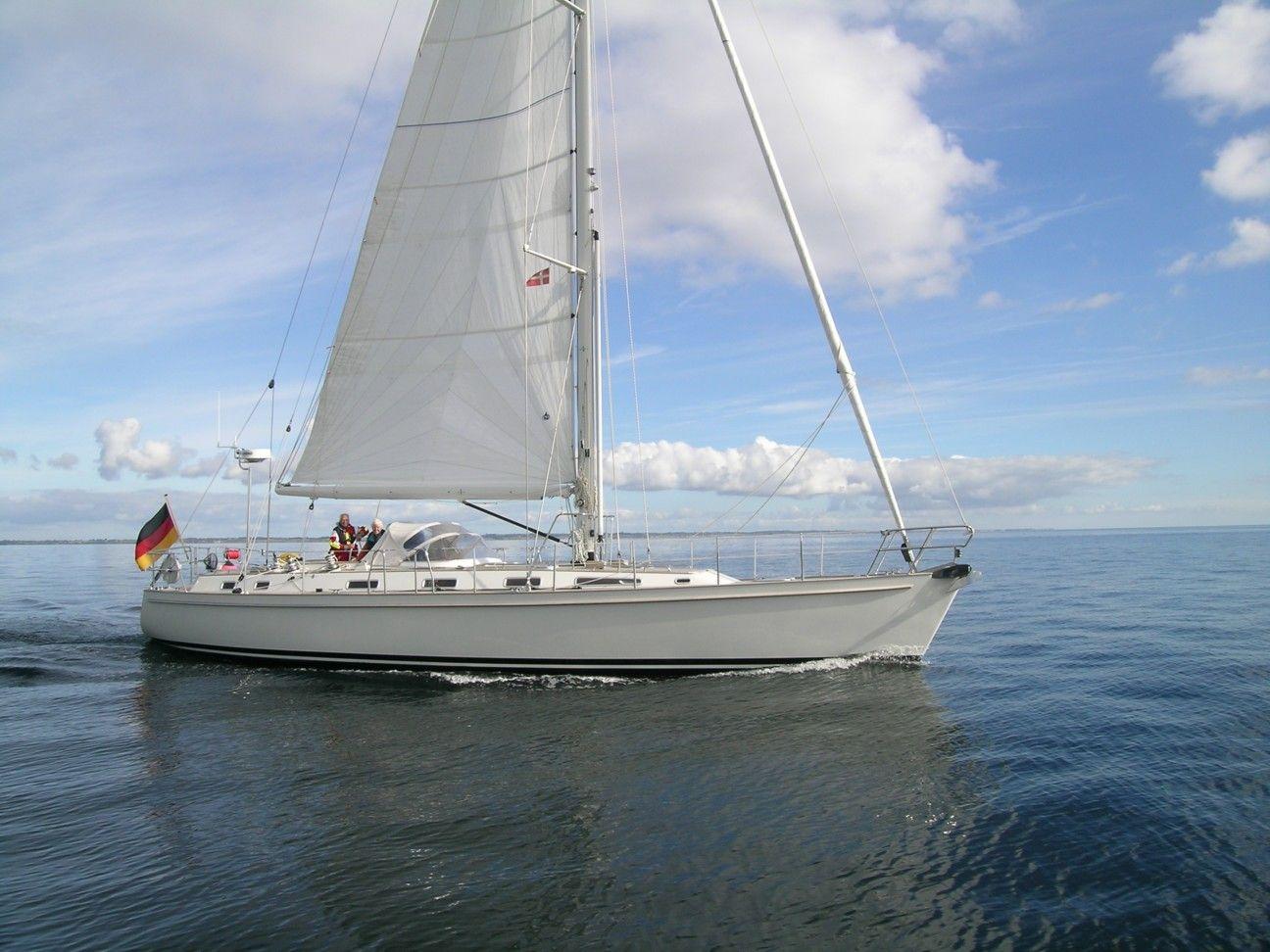 50 ft center cockpit sailboat