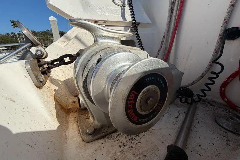 Next Of Kin Yacht Photos Pics Anchor windlass on a 2000 Leopard 38 catamaran, featuring Lofrans brand.