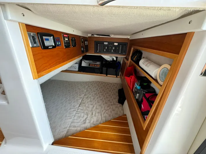 Watts Up Yacht Photos Pics 