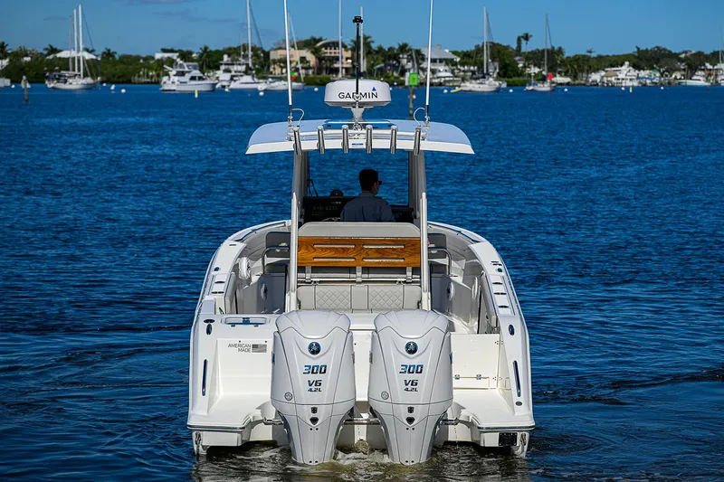 Steelhead Yacht Photos Pics 