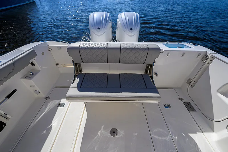 Steelhead Yacht Photos Pics 