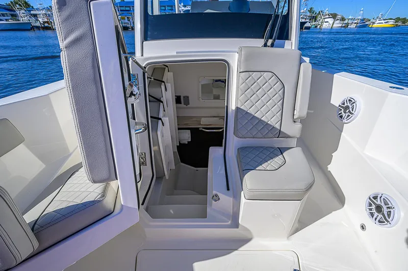 Steelhead Yacht Photos Pics 