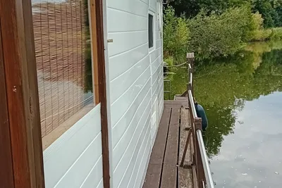 2023 Custom Hausboot