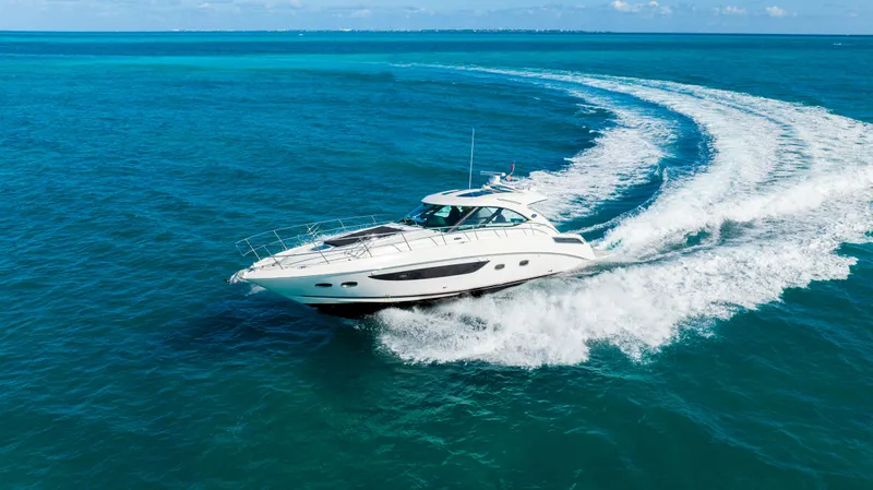 T Yacht Photos Pics 