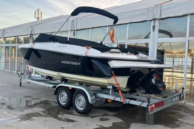 2013 Monterey 224FS