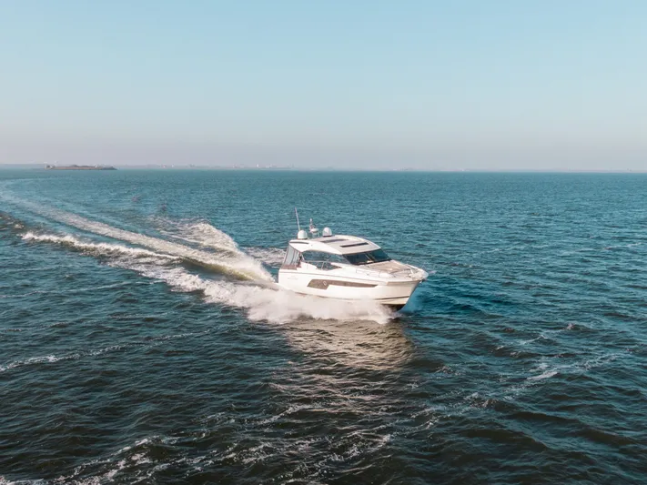 520s Yacht Photos Pics 